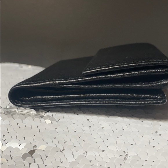 Woman’s Gucci wallet - Picture 7 of 8